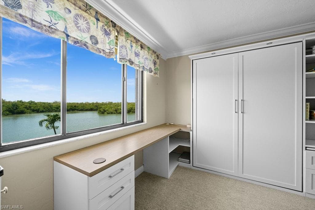 15 Bluebill Ave 102, Naples, FL 34108-27