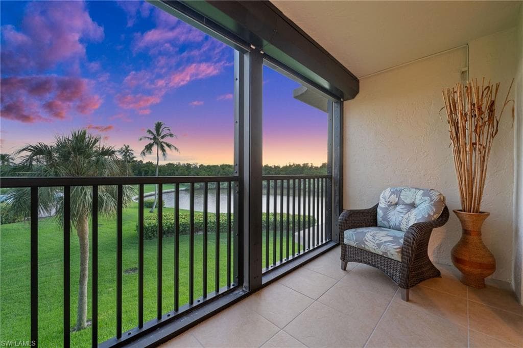 15 Bluebill Ave 102, Naples, FL 34108-31