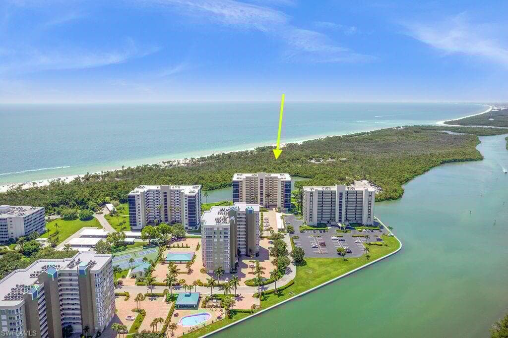 15 Bluebill Ave 102, Naples, FL 34108-36