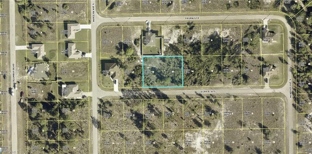 1219 Ecarte St E, Lehigh Acres, FL 33974-1