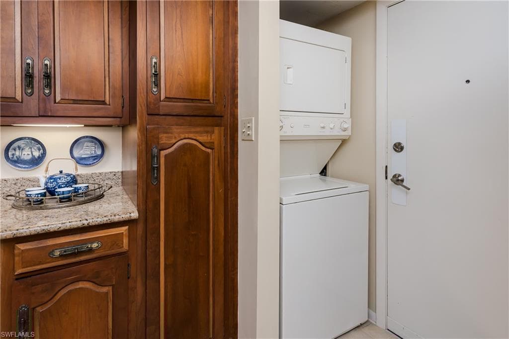 174 Collier Blvd 904, Marco Island, FL 34145-11