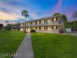 3325 Airport Rd N Q1, Naples, FL 34105-1