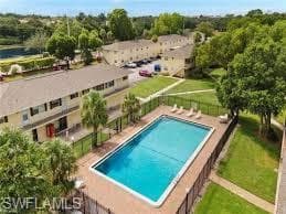 3325 Airport Rd N Q1, Naples, FL 34105-7
