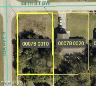 2819 44th St SW, Lehigh Acres, FL 33976-2