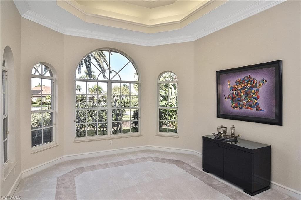 8928 Lely Island Cir, Naples, FL 34113-7