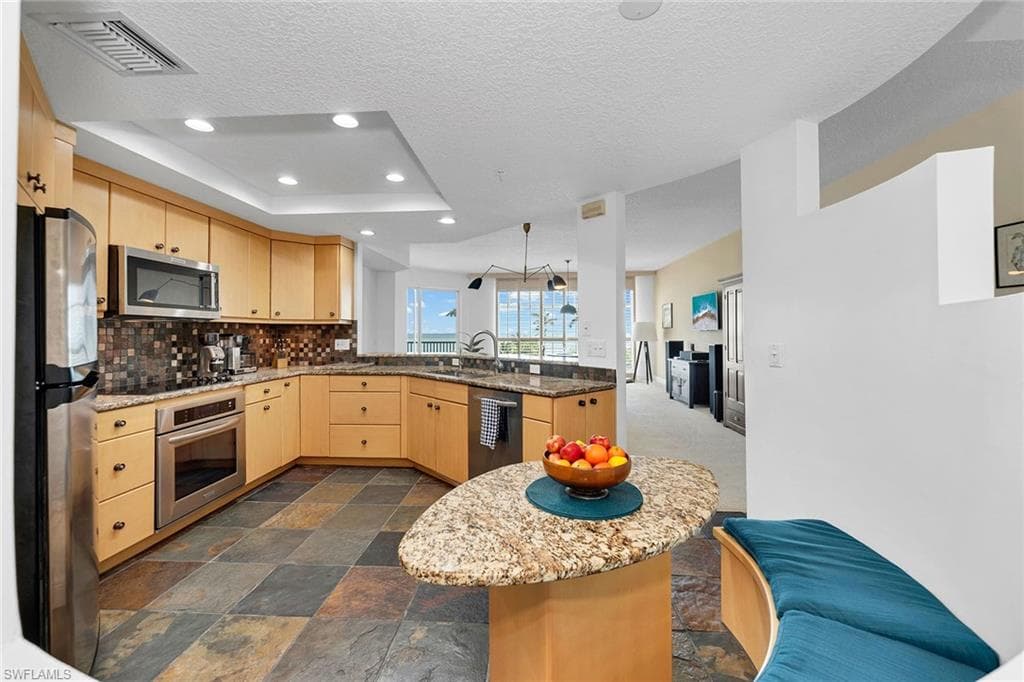 260 Barefoot Beach Blvd 305, Bonita Springs, FL 34134-10