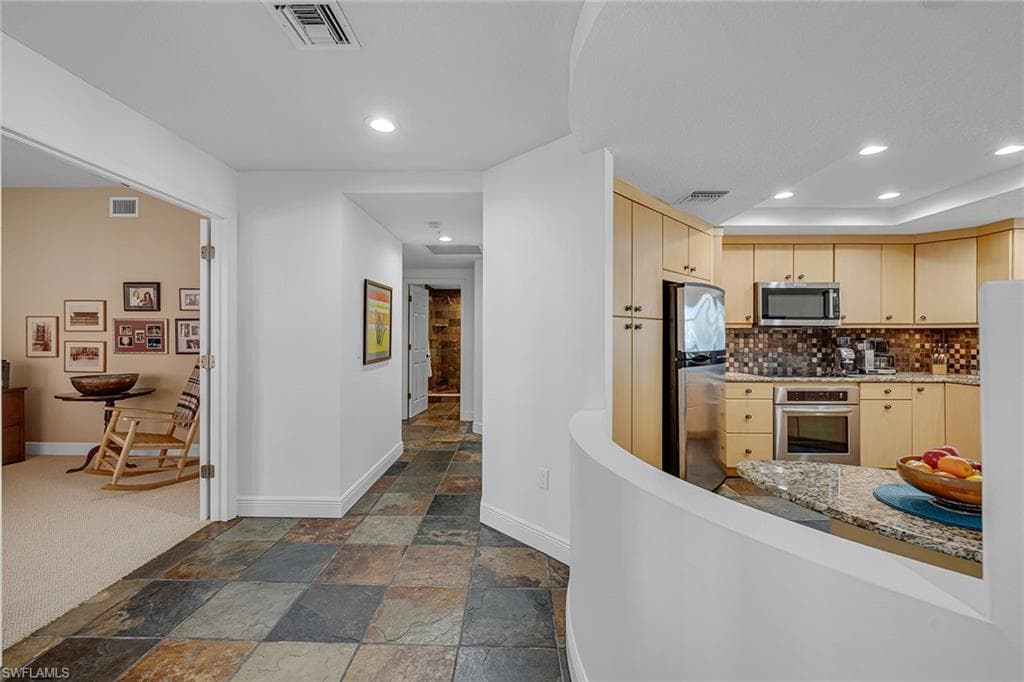 260 Barefoot Beach Blvd 305, Bonita Springs, FL 34134-8