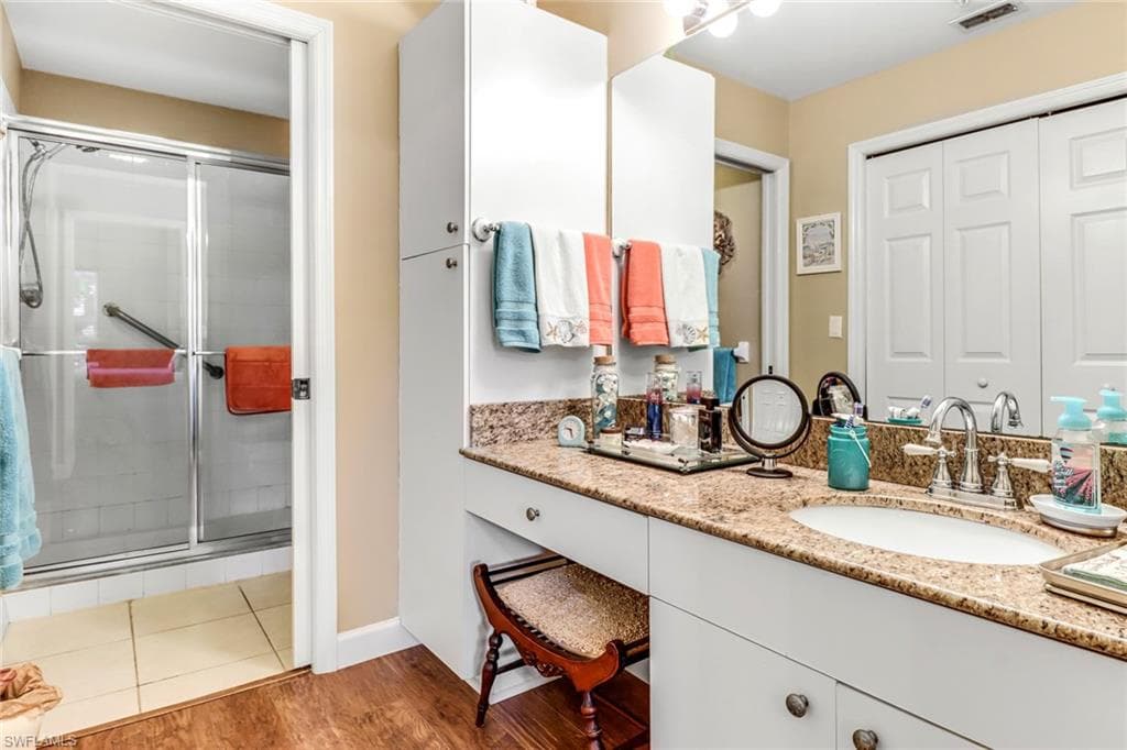 9660 Rosewood Pointe Ter 103, Bonita Springs, FL 34135-17