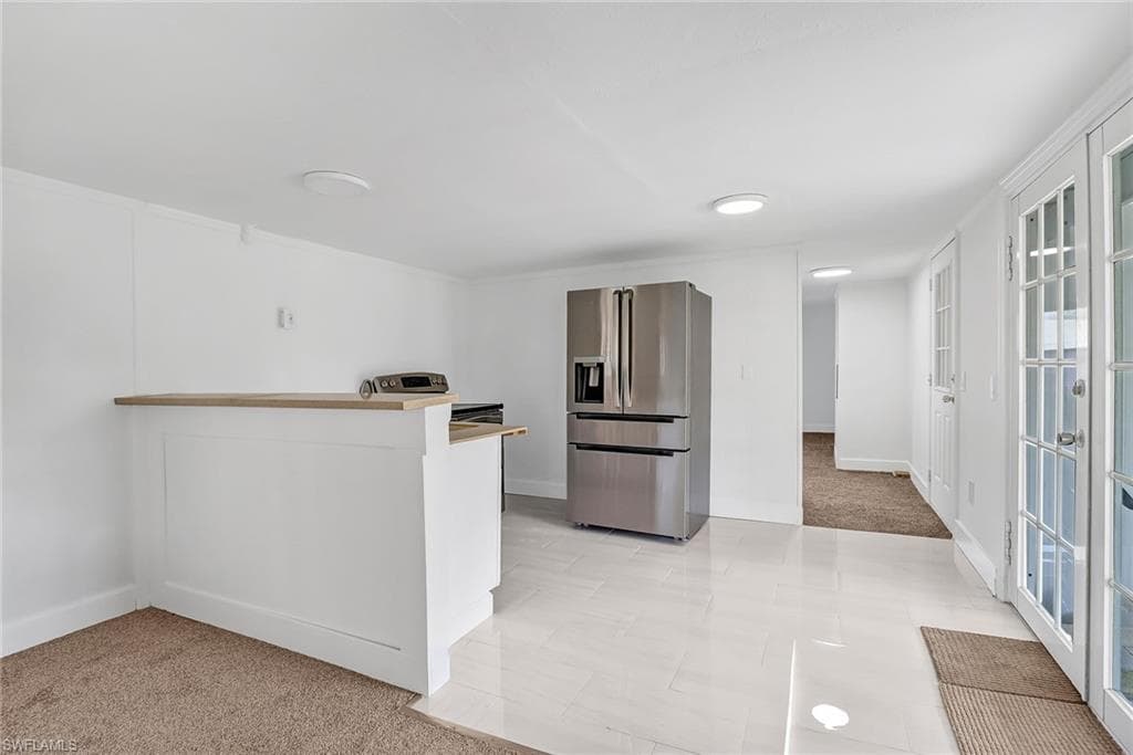 120 Grassy Key Ln 38, Naples, FL 34114-11