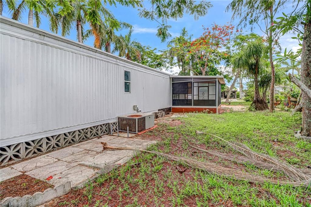 120 Grassy Key Ln 38, Naples, FL 34114-24