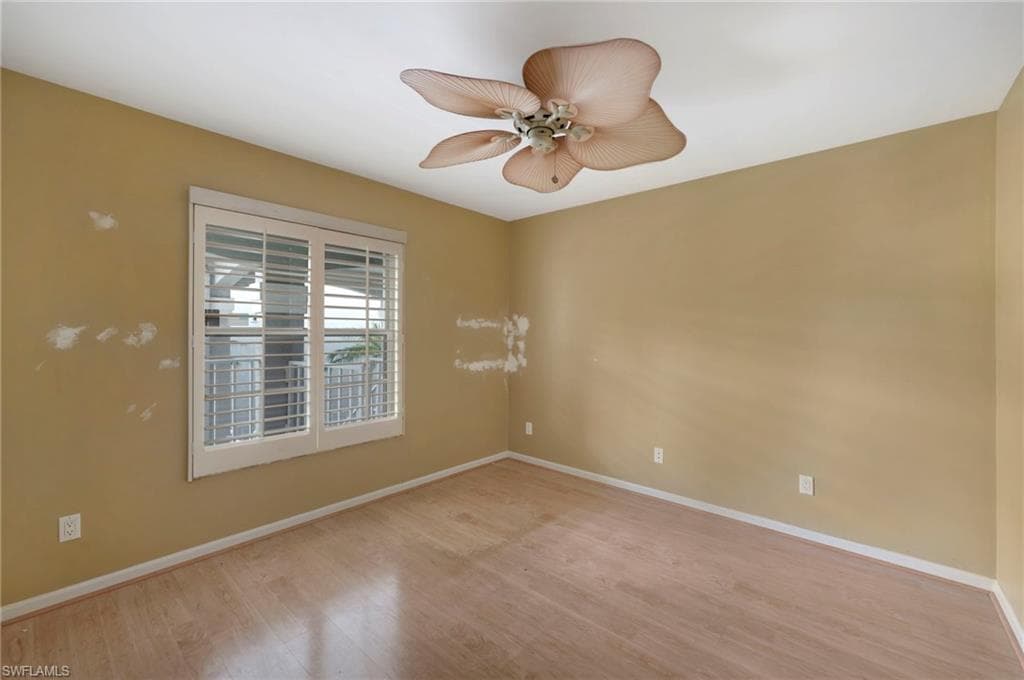 509 Roma Ct 208, Naples, FL 34110-11