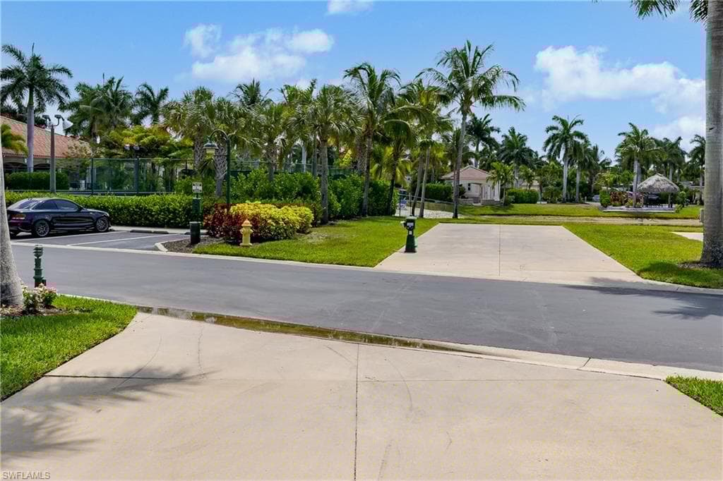 13375 Snook Cir, Naples, FL 34114-37