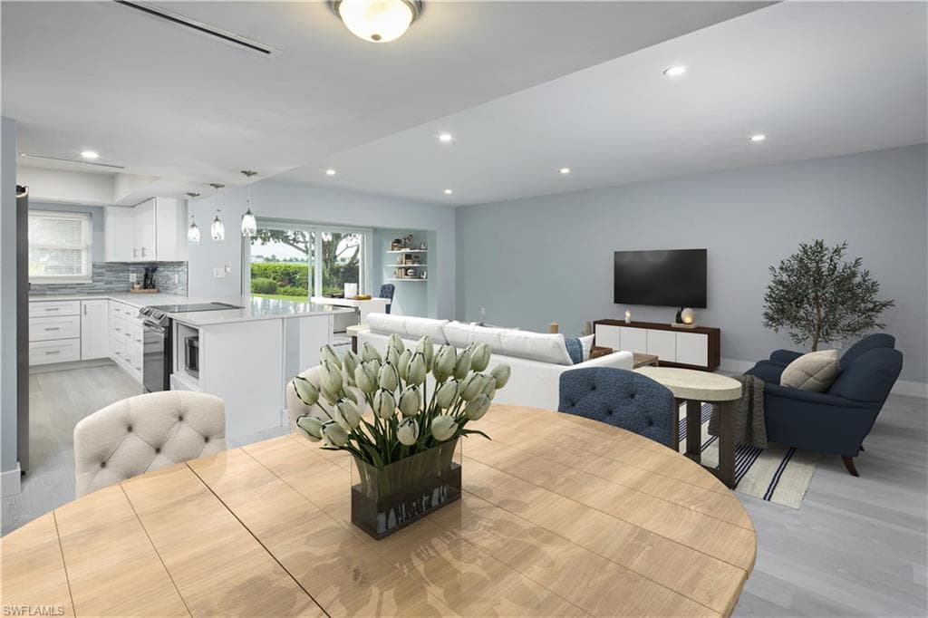 3400 Gulf Shore Blvd N A2, Naples, FL 34103-10