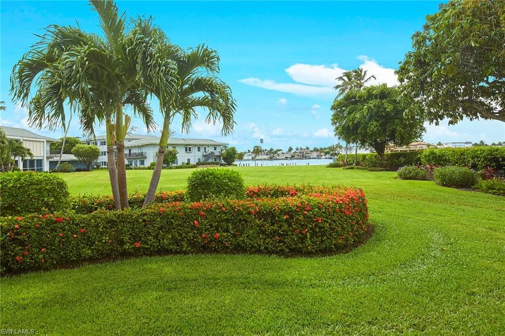3400 Gulf Shore Blvd N A2, Naples, FL 34103-1