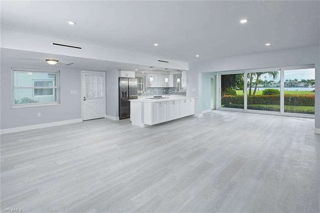 3400 Gulf Shore Blvd N A2, Naples, FL 34103-5