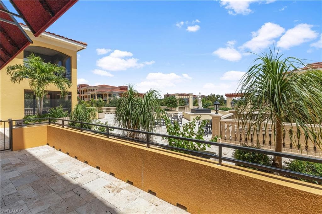 21460 Strada Nuova Cir B214, Estero, FL 33928-12