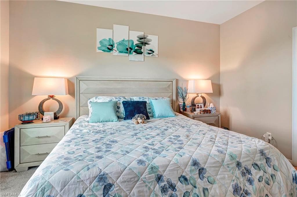 9440 Benvenuto Ct 102, Naples, FL 34119-16