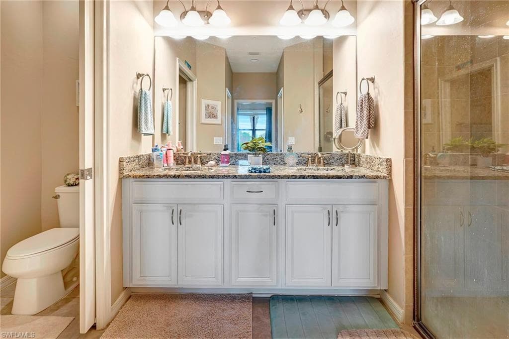 9440 Benvenuto Ct 102, Naples, FL 34119-17