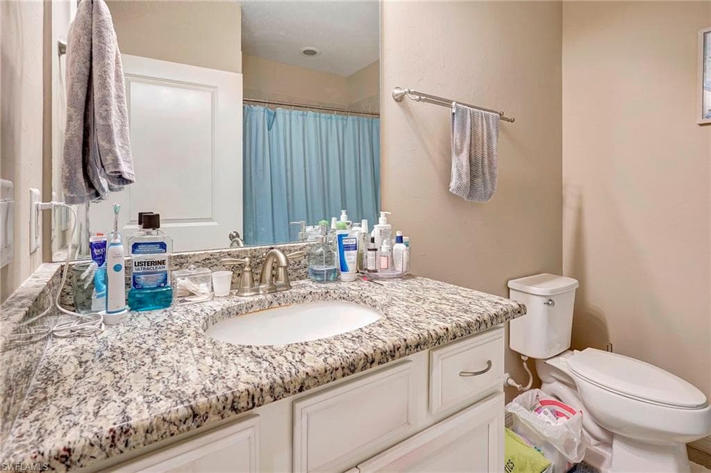 9440 Benvenuto Ct 102, Naples, FL 34119-21