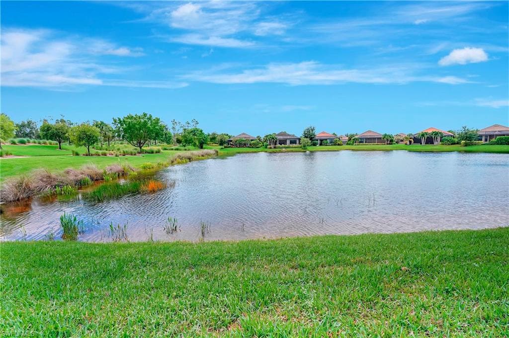 9440 Benvenuto Ct 102, Naples, FL 34119-26