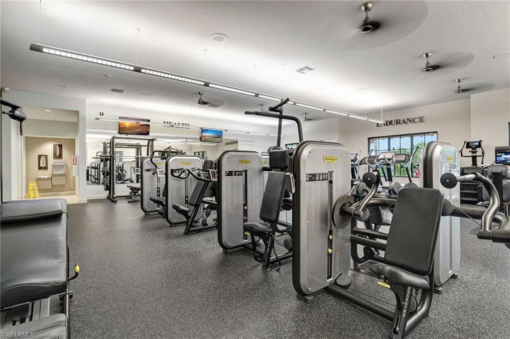 9440 Benvenuto Ct 102, Naples, FL 34119-37