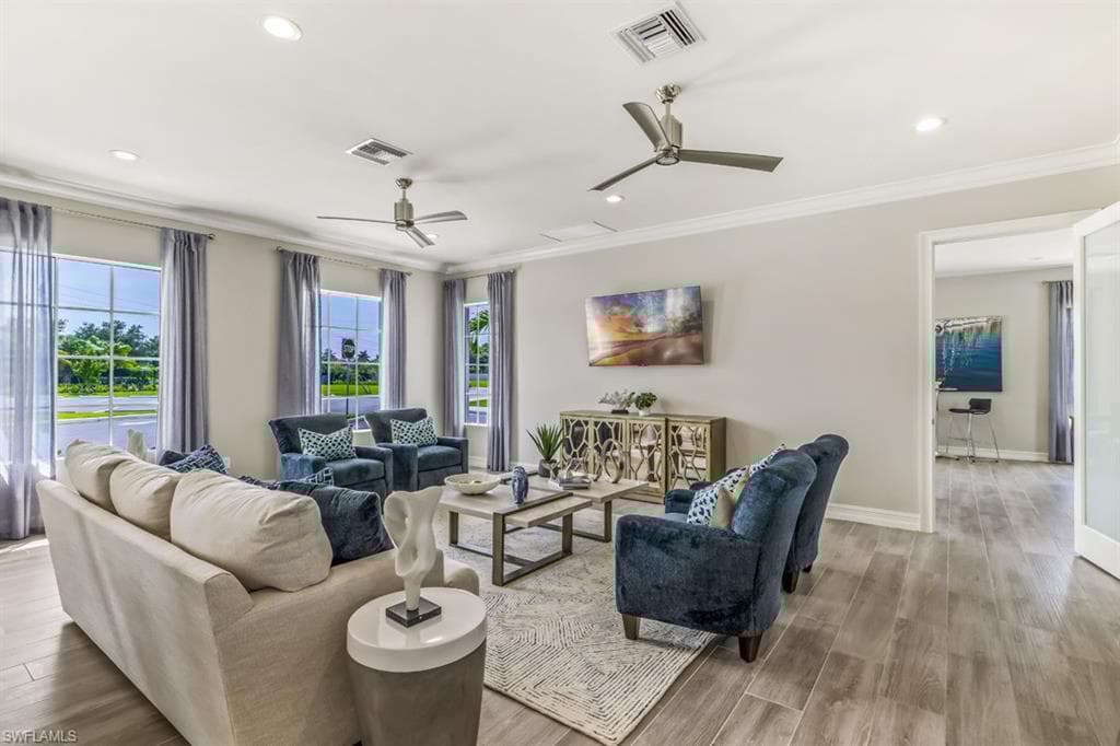 343 Grace Bay Ln, Naples, FL 34114-11