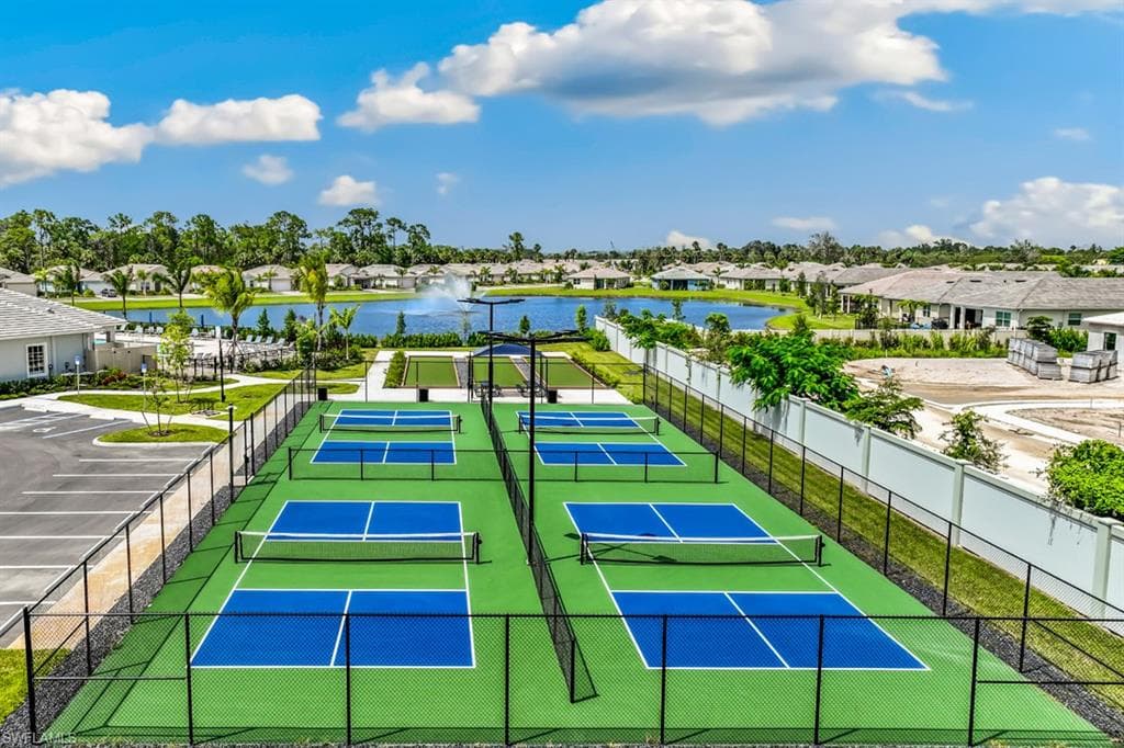 343 Grace Bay Ln, Naples, FL 34114-22