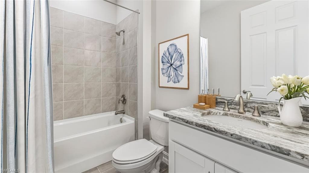 343 Grace Bay Ln, Naples, FL 34114-33