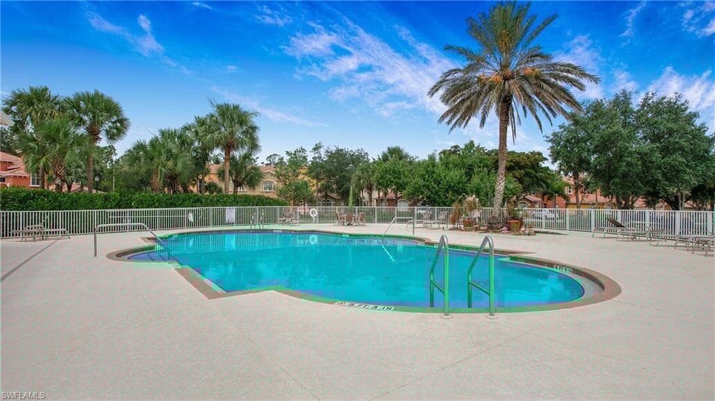 7231 Bergamo Way 202, Fort Myers, FL 33966-38