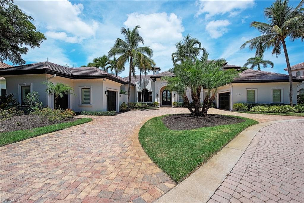 23850 Messina Ct, Estero, FL 34134-4