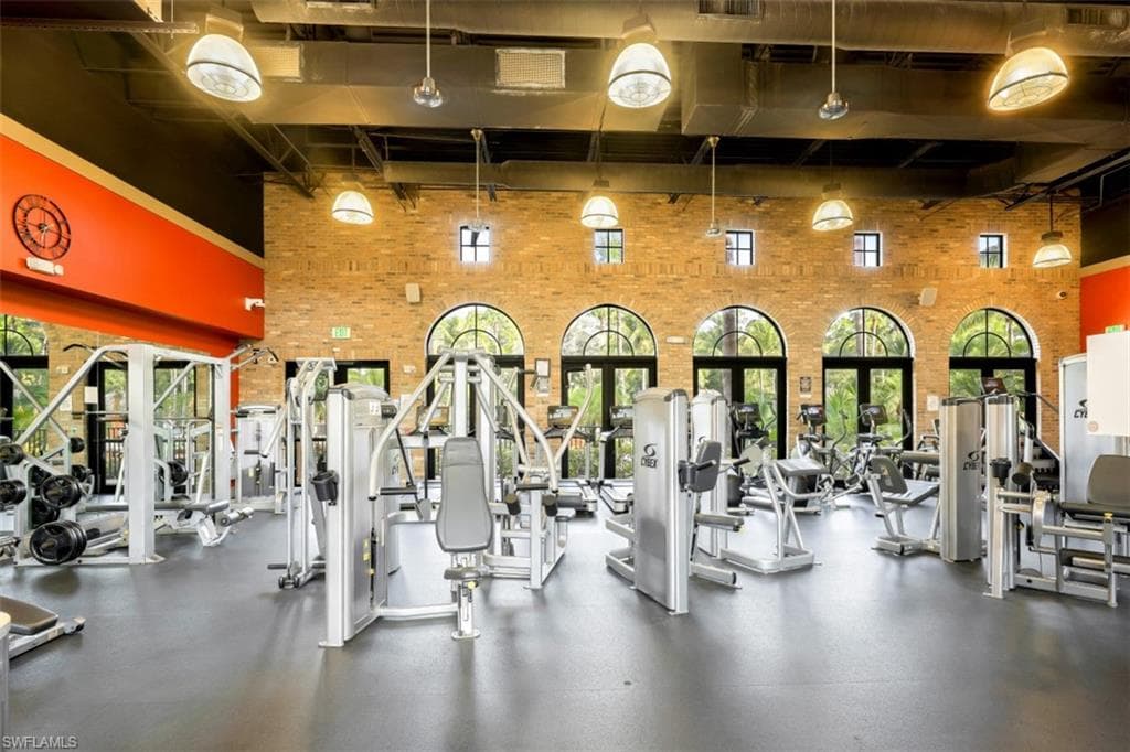 8949 Malibu St 302, Naples, FL 34113-22