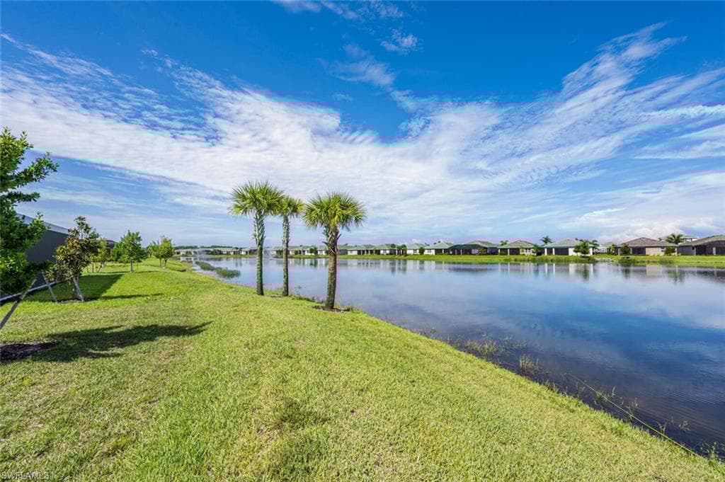 28136 Captiva Shell Loop, Bonita Springs, FL 34135-29