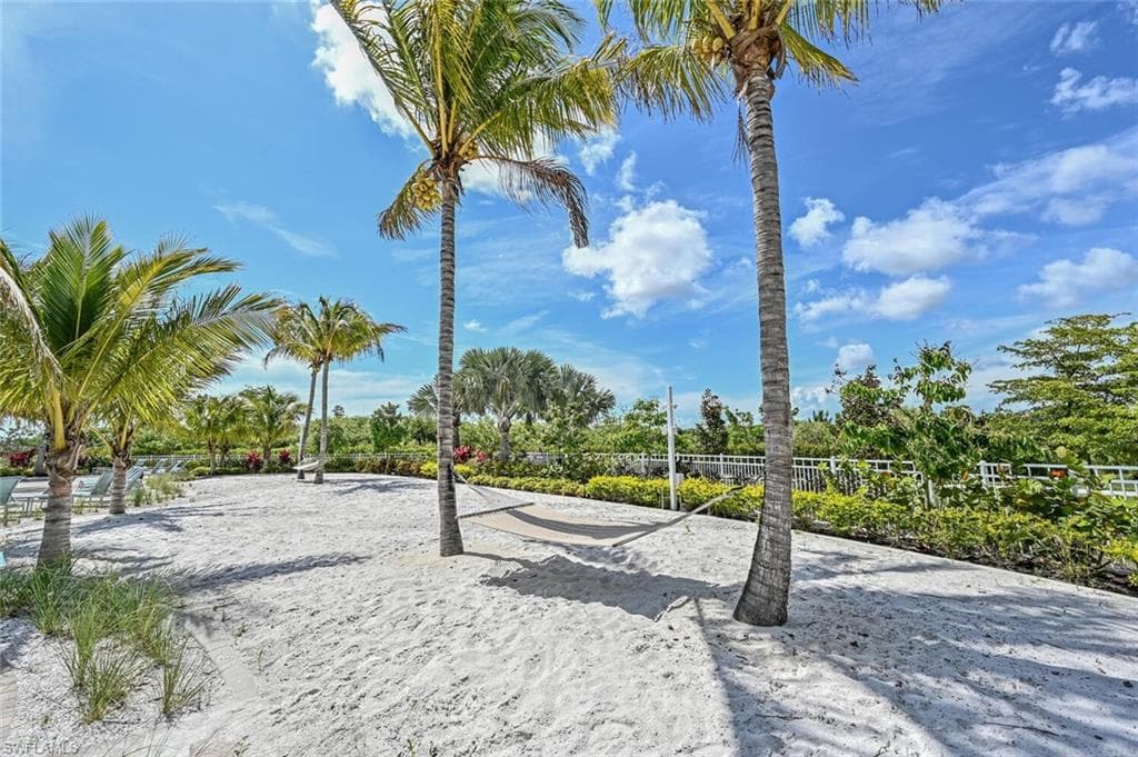28136 Captiva Shell Loop, Bonita Springs, FL 34135-35