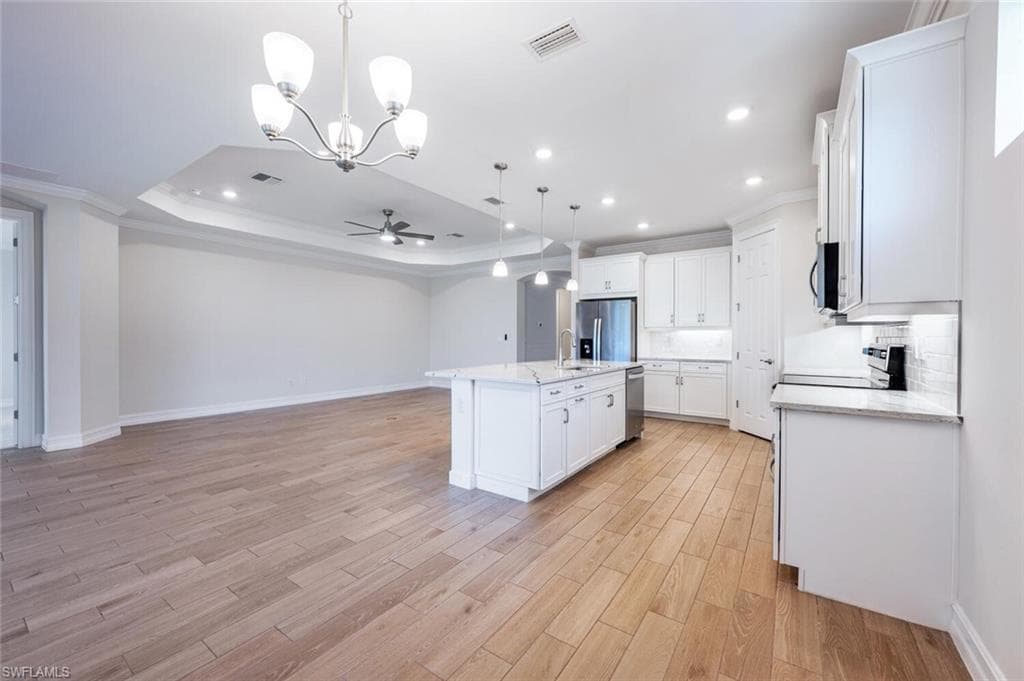 28136 Captiva Shell Loop, Bonita Springs, FL 34135-7