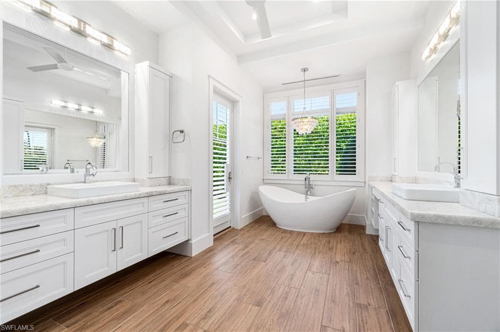 171 North St, Naples, FL 34108-19