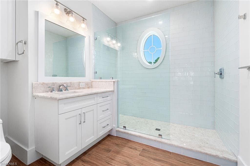 171 North St, Naples, FL 34108-29