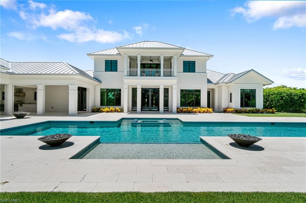 171 North St, Naples, FL 34108-33