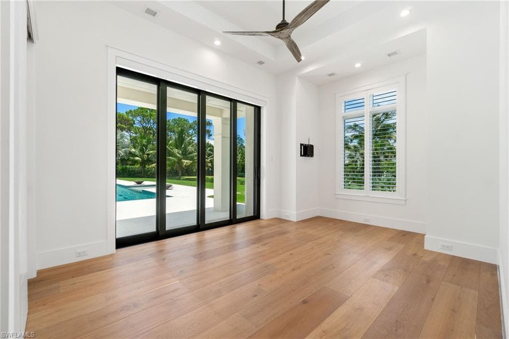 171 North St, Naples, FL 34108-36