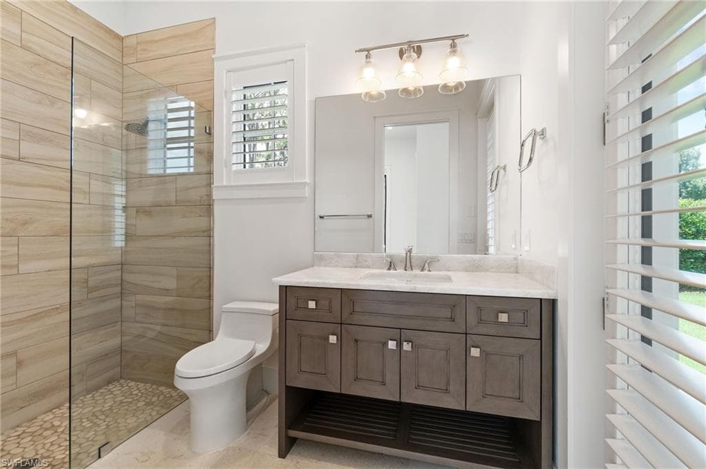 171 North St, Naples, FL 34108-37