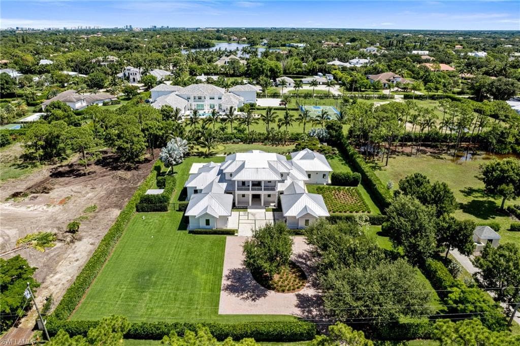 171 North St, Naples, FL 34108-48