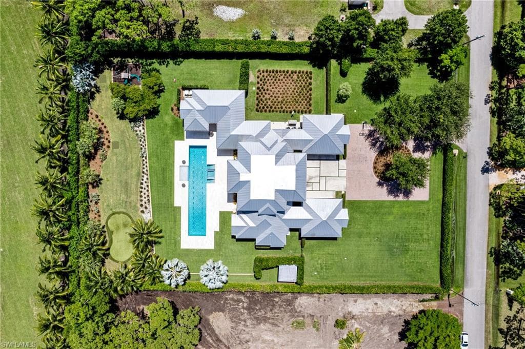 171 North St, Naples, FL 34108-50