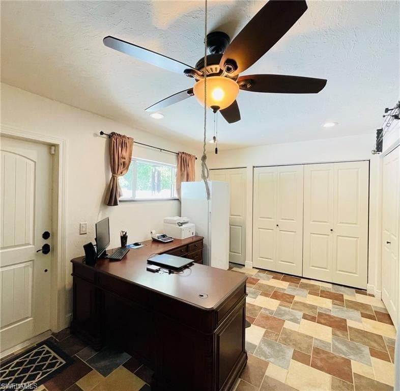 764 92nd Ave N, Naples, FL 34108-13