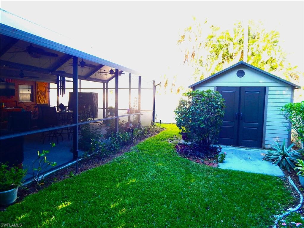 764 92nd Ave N, Naples, FL 34108-16