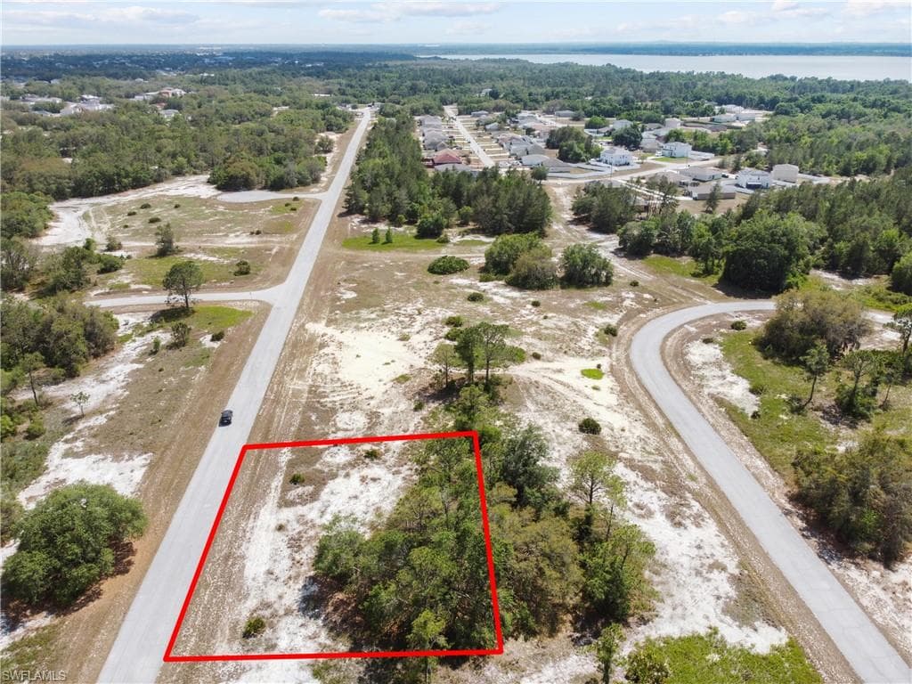 1328 Hillsborough Dr, Kissimmee, FL 34759-4