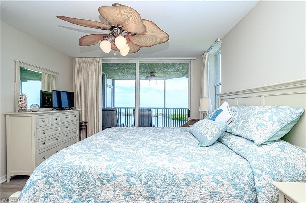 5550 Heron Point Dr 1503, Naples, FL 34108-20