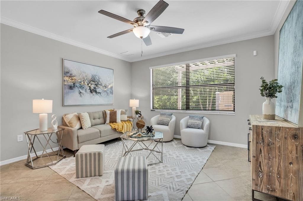 9403 Foxglove Ln, Naples, FL 34120-16