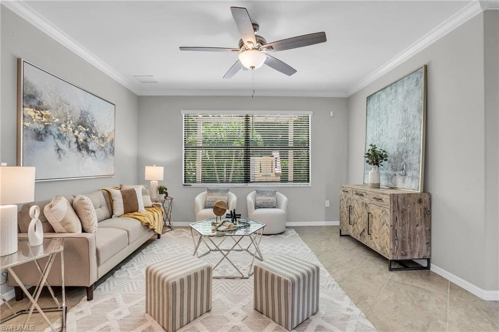9403 Foxglove Ln, Naples, FL 34120-17