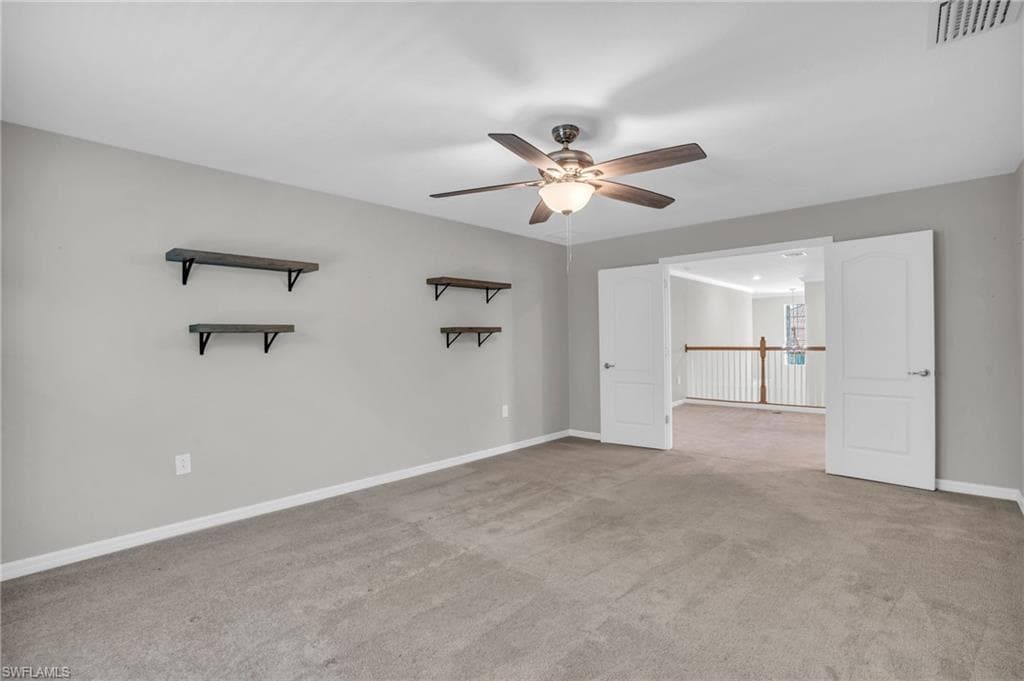9403 Foxglove Ln, Naples, FL 34120-33