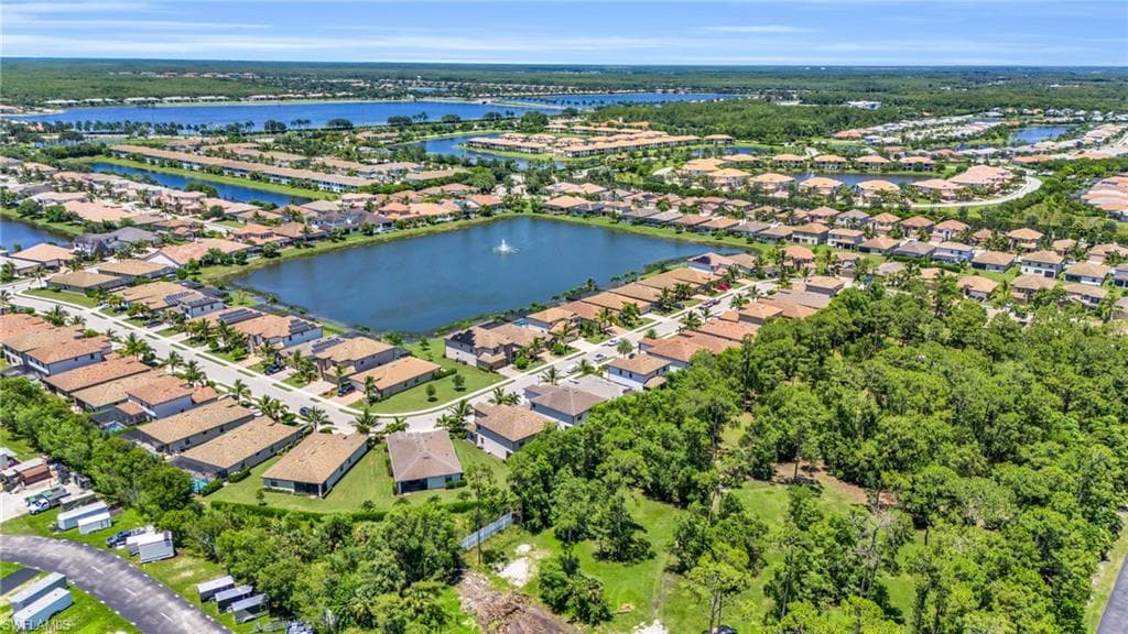 9403 Foxglove Ln, Naples, FL 34120-46