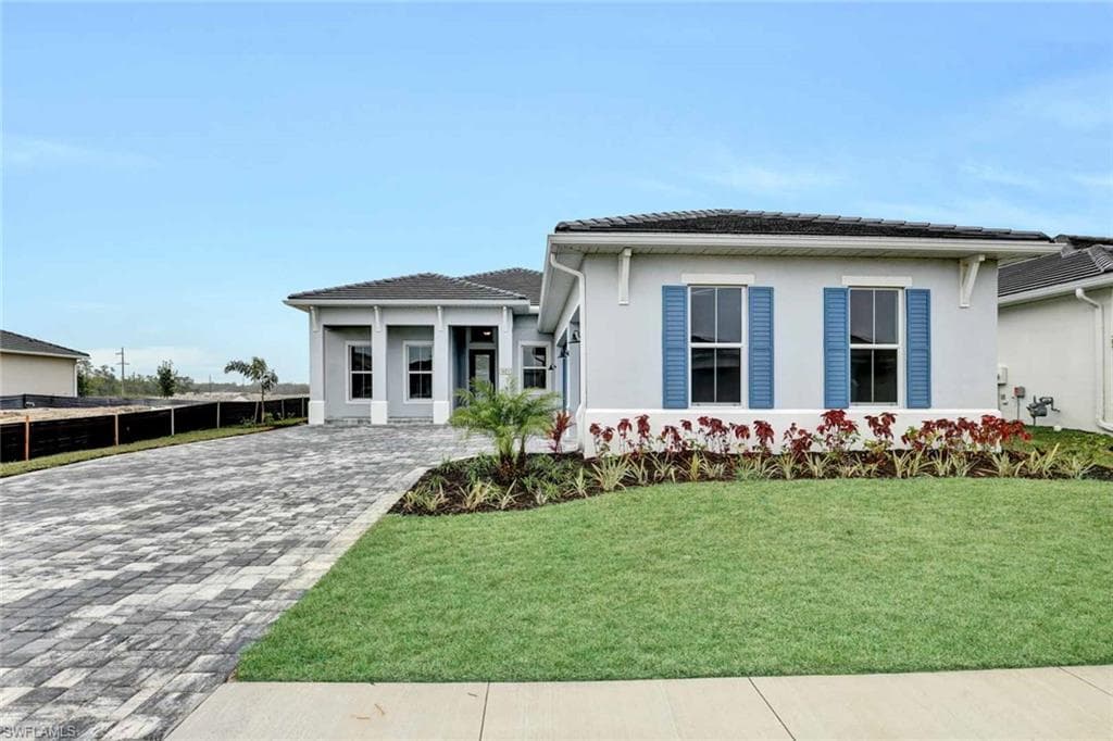 9073 Wisteria Way, Naples, FL 34114-19